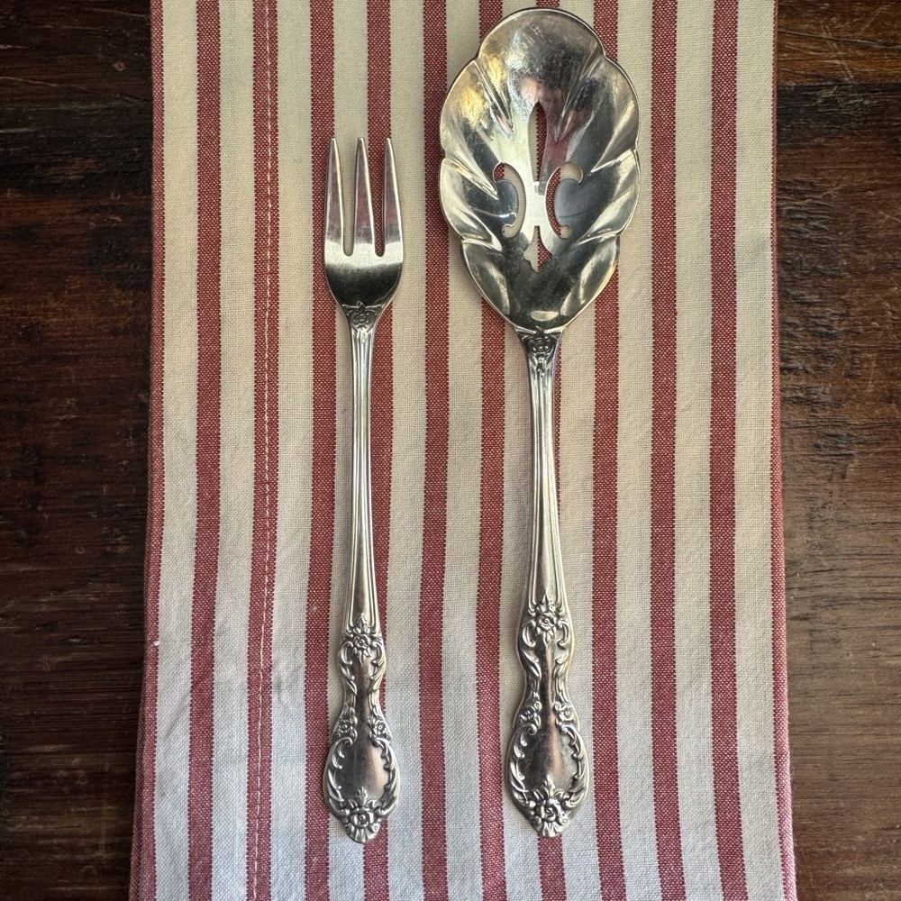 Wm Rogers Vintage Grand Elegance Serving Pieces